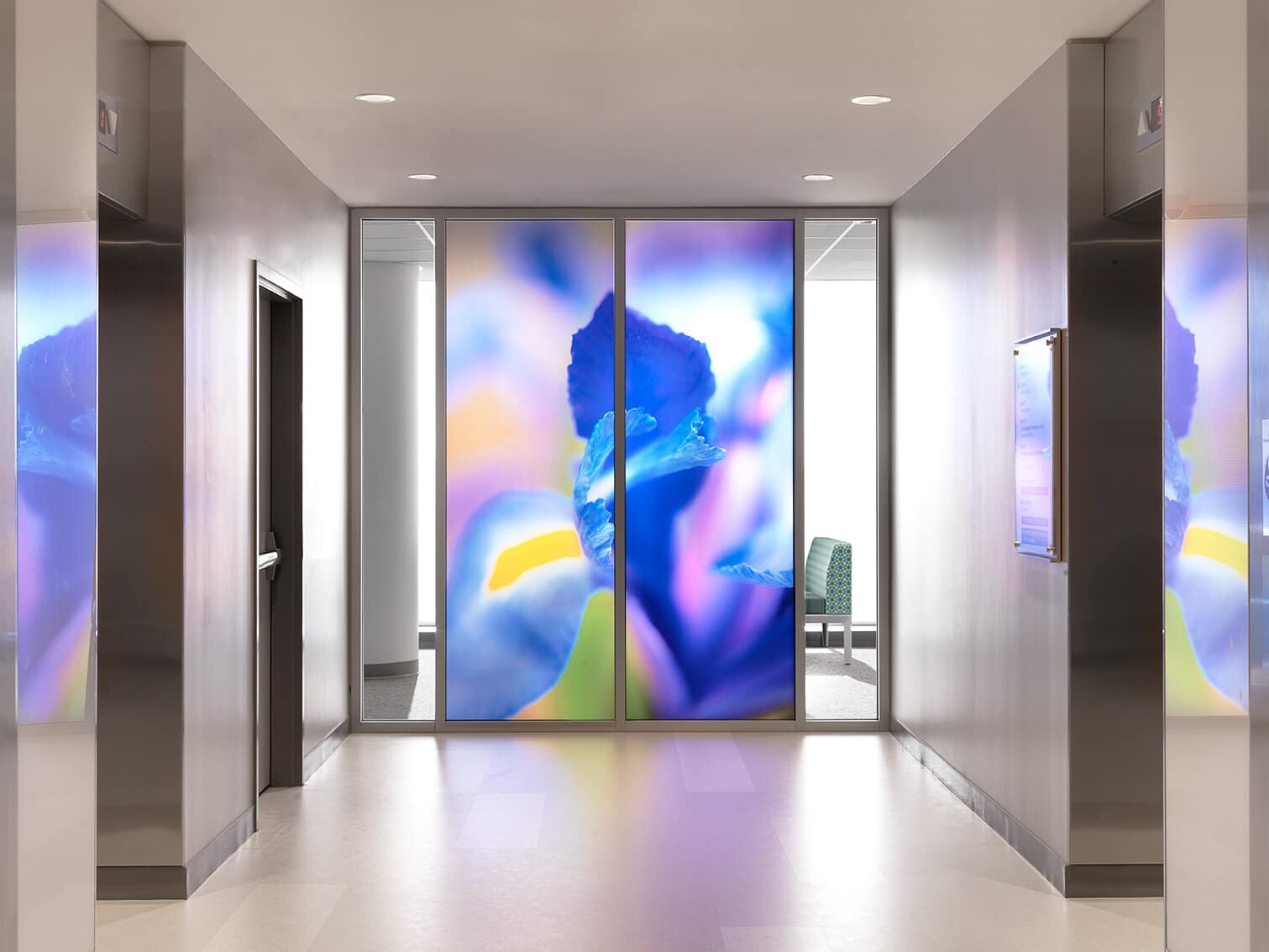 Elevator+Lobby+to+Iris